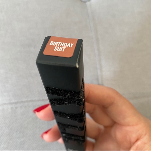 SOLD NWT KYLIE cosmetics BIRTHDAY SUIT lipstick - Picture 3 of 3